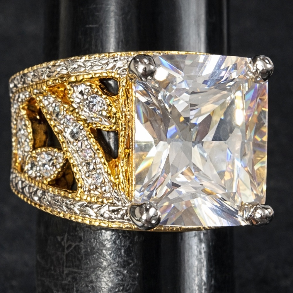 Suzanne Somers vintage radiant cut cz floral leaf statement cocktail ring gold